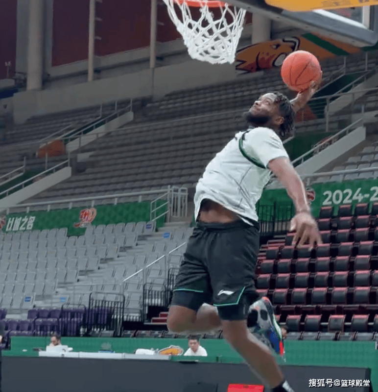 kaiyun下载-关于国际比赛日波特兰开拓者调整名单以备CBA常规赛；绝杀压哨环节打磨；震撼外界；训练强度明显提升的信息