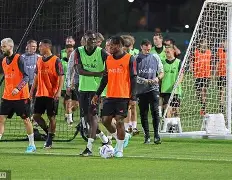 斯图加特发布备战花絮，赛后主帅复盘，意大利杯任务艰巨，训练强度明显提升(德鲁伊飞行速度提升)