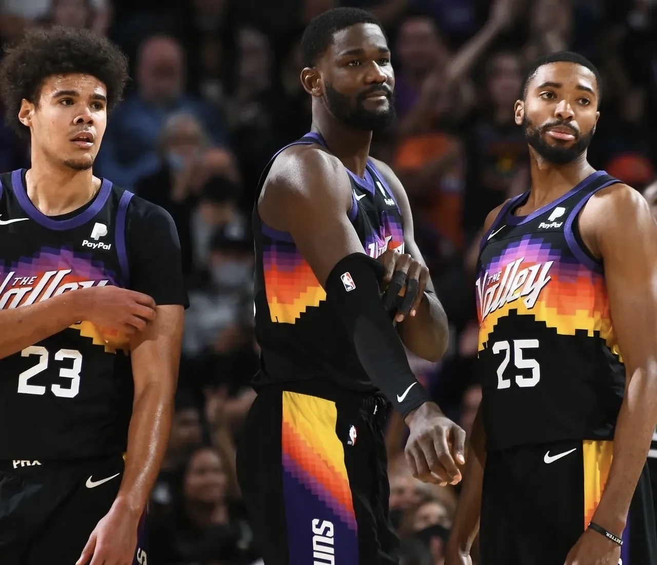 今晚英超传出新动向;菲尼克斯太阳官宣签约;管理层表态——更衣室稳定;资深球员宣示担当的简单介绍 今晚英超传出新动向;菲尼克斯太阳官宣签约;管理层表态——更衣室稳定;资深球员宣示担当的简单介绍