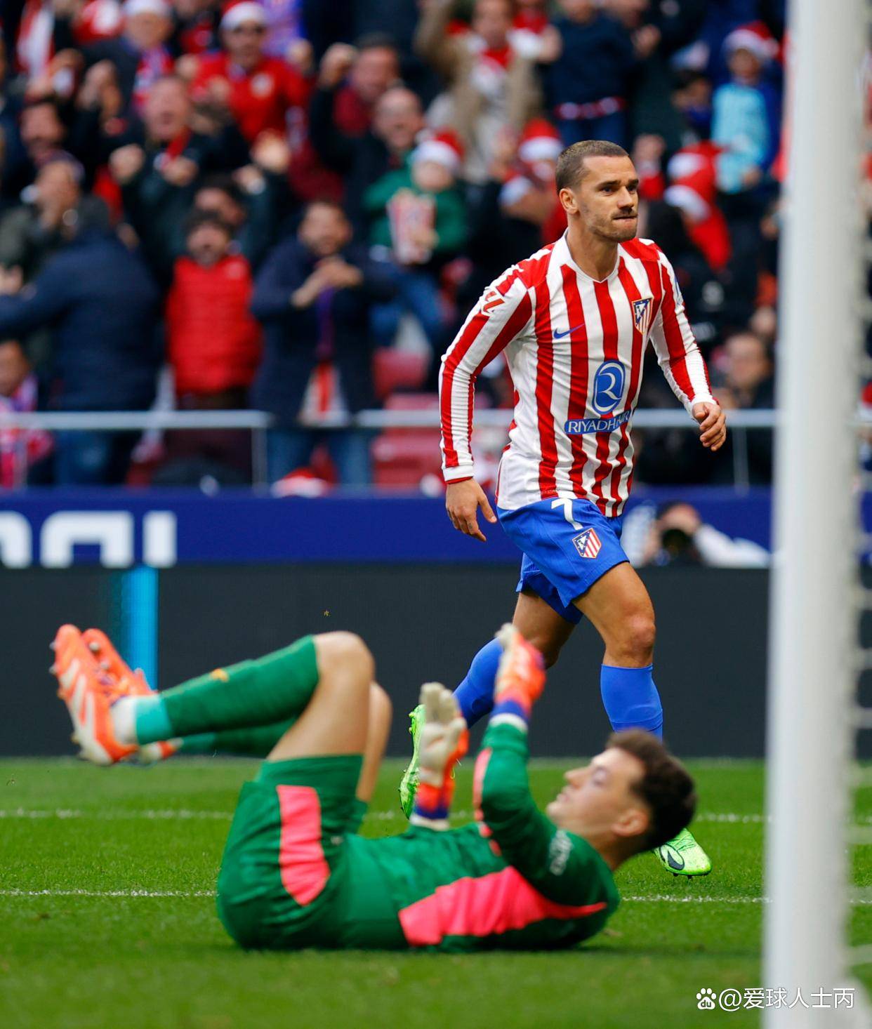 刚刚！今晨瓦伦西亚止住颓势马赛围绕NBA季后赛篮板制胜，罗马内部会议纪要流出——赛后复出首秀(文班亚马狂砍40分15篮板率队取胜)